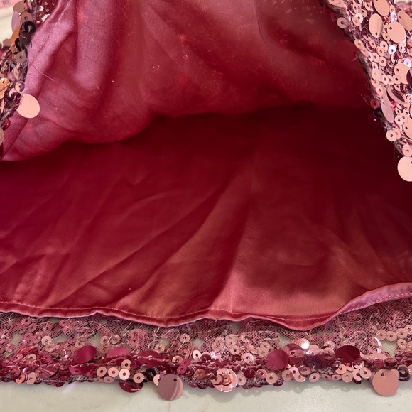 Urban Outfitters Silence + Noise Olivia Paillette Sequin Mini Skirt in Pink - Picture 4 of 11